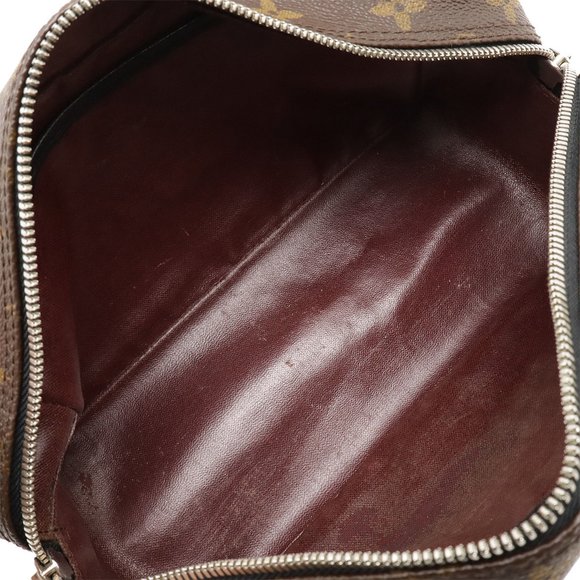 LOUIS VUITTON Black Monogram Pouch - Picture 7 of 10